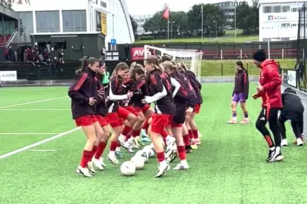 Familie mit Kind in Behandlung